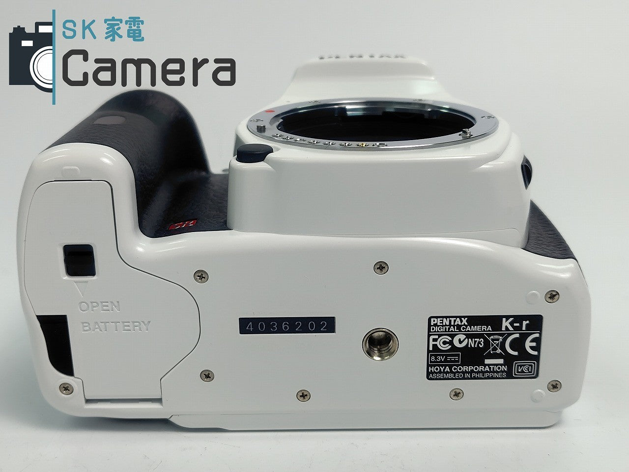 【美品】 PENTAX K-r ホワイト ペンタックス 電池付 ショット数約1200回