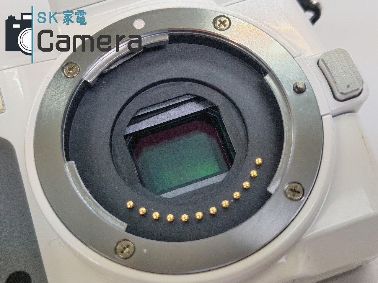 【美品】 Nikon 1 V2 ホワイト 電池 説明書 付 ニコン