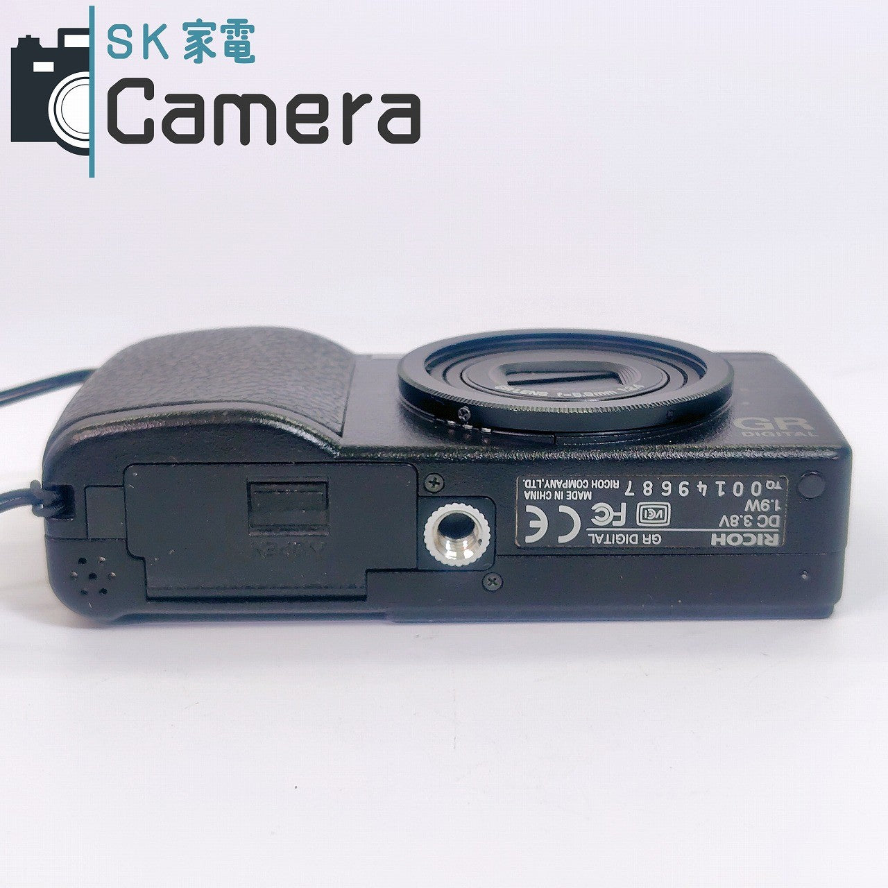 【中古】 初代 RICOH GR DIGITAL 5.9mm F2.4 互換性電池 SD2GB 付 リコー コンパクトデジタルカメラ 単四電池でも動きます