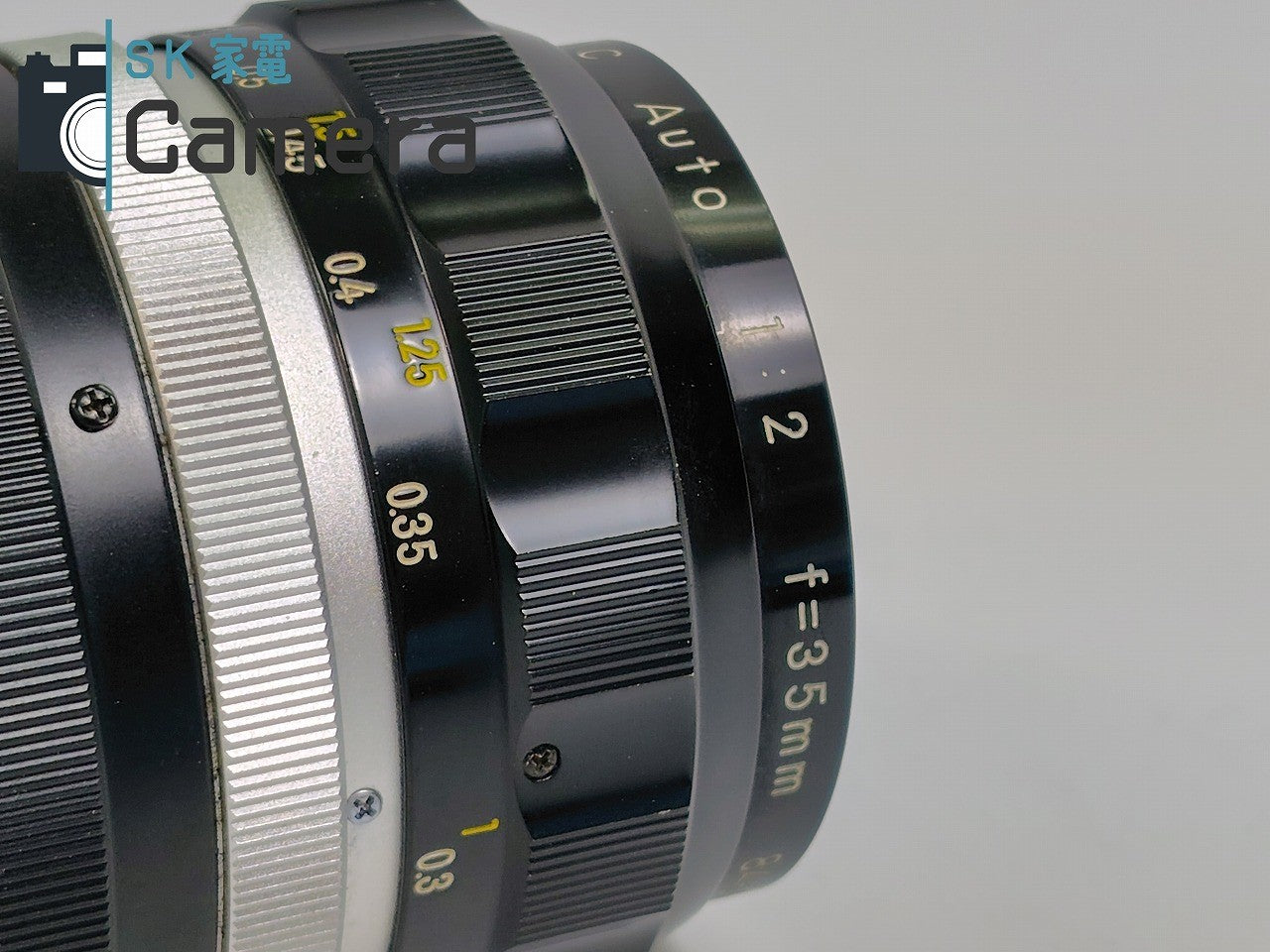 【美品】 Nikon NIKKOR-O・C Auto 35mm F2 非Ai キャップ フード 付 ニコン