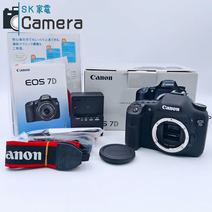 【中古】 Canon EOS 7D ショット数約800回 デジタル一眼レフ キャノン 電池 充電器 付 7 D 美品
