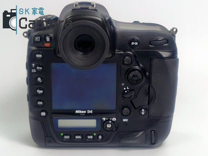 【良品】 Nikon D4 ボディ MH-26 充電器 電池2個付き ニコン