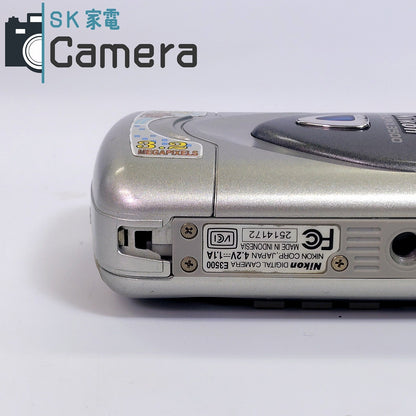 【中古】 Nikon COOLPIX 3500 ニコン クールピクス コンパクトデジタルカメラ 箱 充電器 CF16MB 付