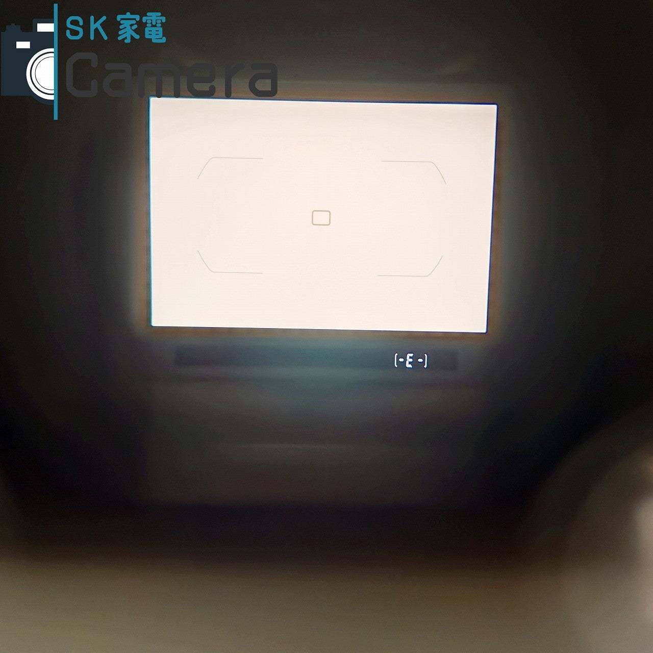 【中古】 Nikon D7500 ボディ 箱 説明書 充電器付 ショット数約5500回 ニコン 美品