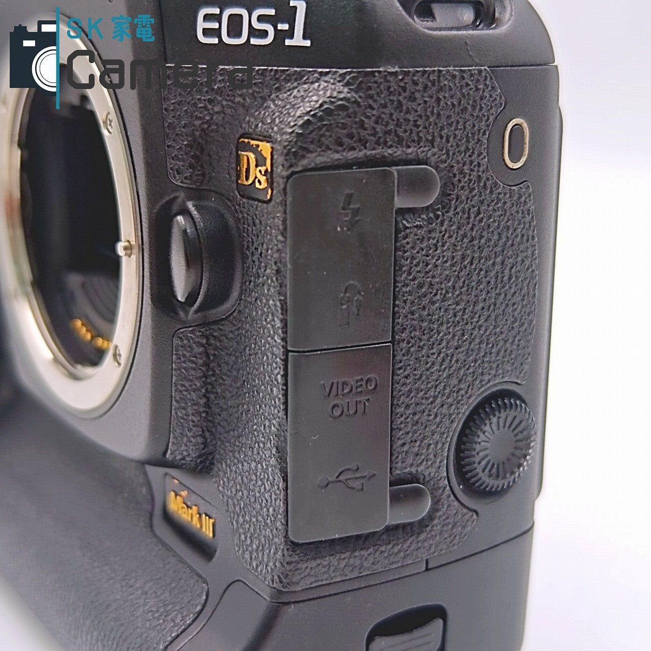【中古】 Canon EOS-1 Ds Mark III キャノン MarkIII デジタル一眼レフ ショット数約3900回