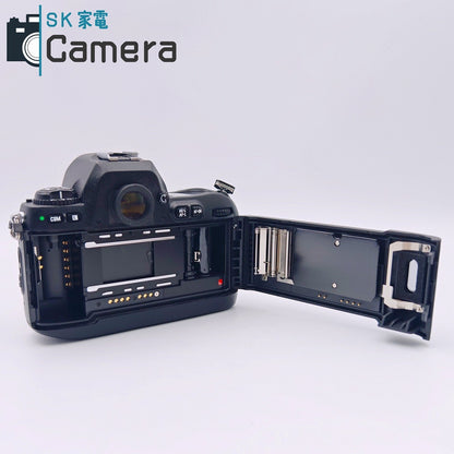 【中古】 Nikon F100 一眼レフフィルムカメラ ストラップ付 テスト用フィルムにて確認済 ニコン 美品