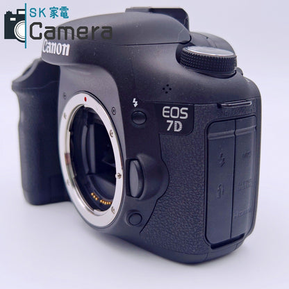 【中古】 Canon EOS 7D ショット数約800回 デジタル一眼レフ キャノン 電池 充電器 付 7 D 美品