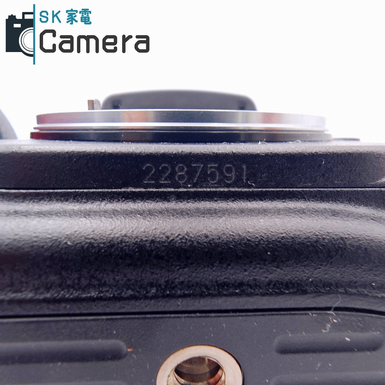 【中古】 Nikon F100 一眼レフフィルムカメラ ストラップ付 テスト用フィルムにて確認済 ニコン 美品