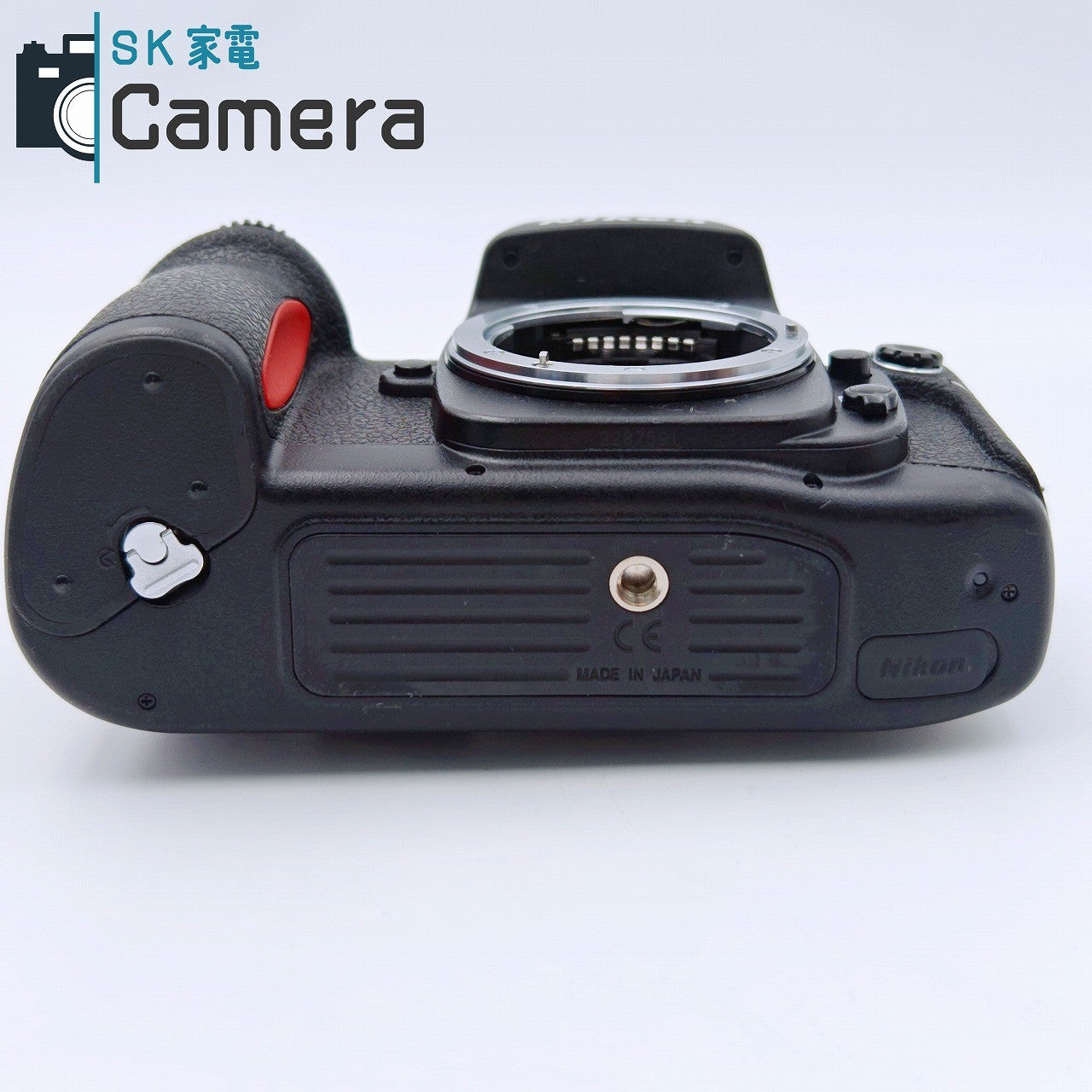 【中古】 Nikon F100 一眼レフフィルムカメラ ストラップ付 テスト用フィルムにて確認済 ニコン 美品